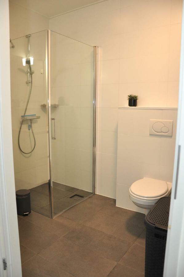 Elvis Presley Private Studio With Kitchen And Airconditioning โฮช ภายนอก รูปภาพ